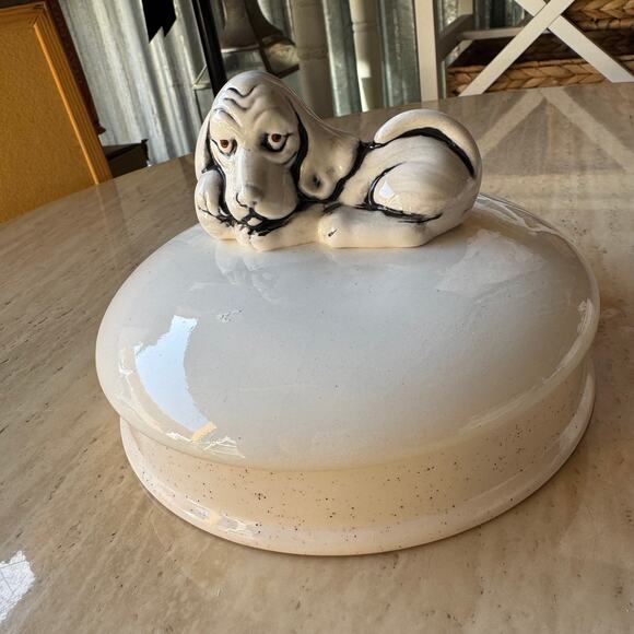 Ceramic Candy Dish with Hand Painted and Glazed Basset Hound Dog - Picture 1 of 9